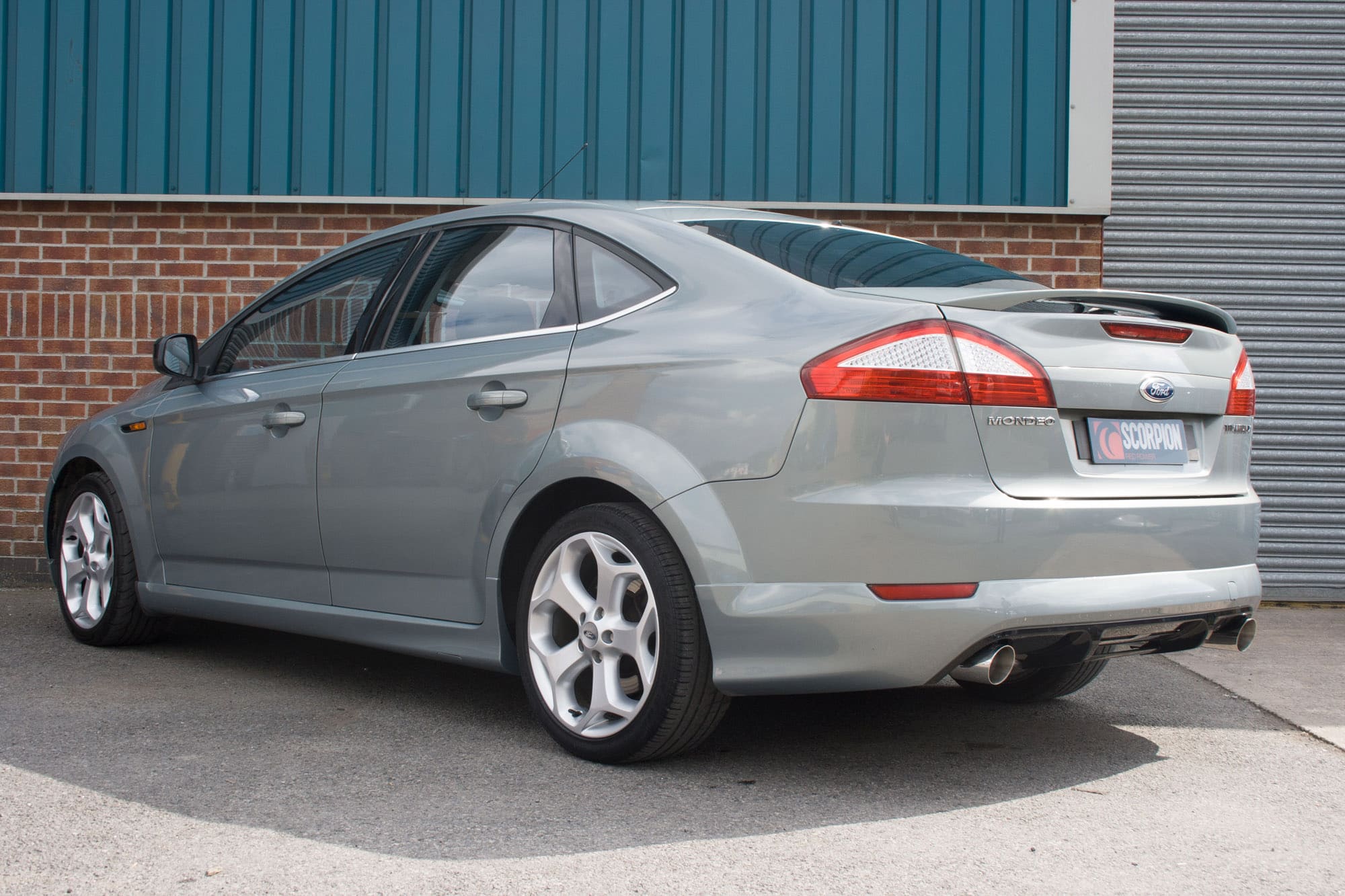 Ford Mondeo 2.5 Turbo Hatchback Resonated cat-back system - Scorpion