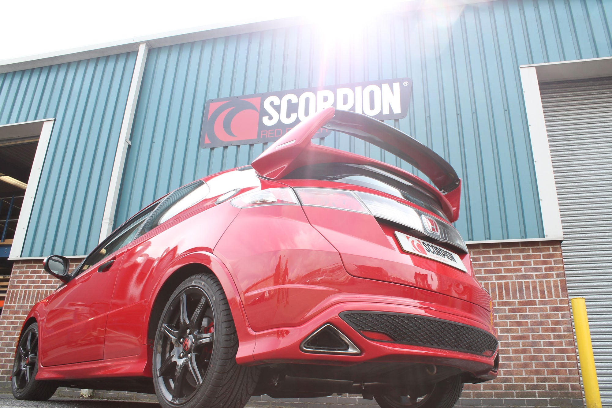 Honda Civic Type R FN2 Resonated cat-back system - Scorpion