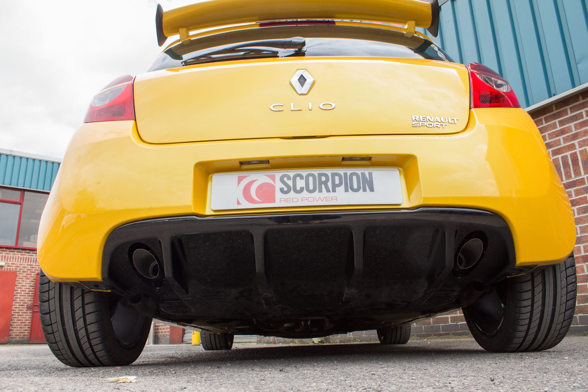 Renault Clio MK3 197 Sport 2.0 16v Resonated cat-back system - Scorpion