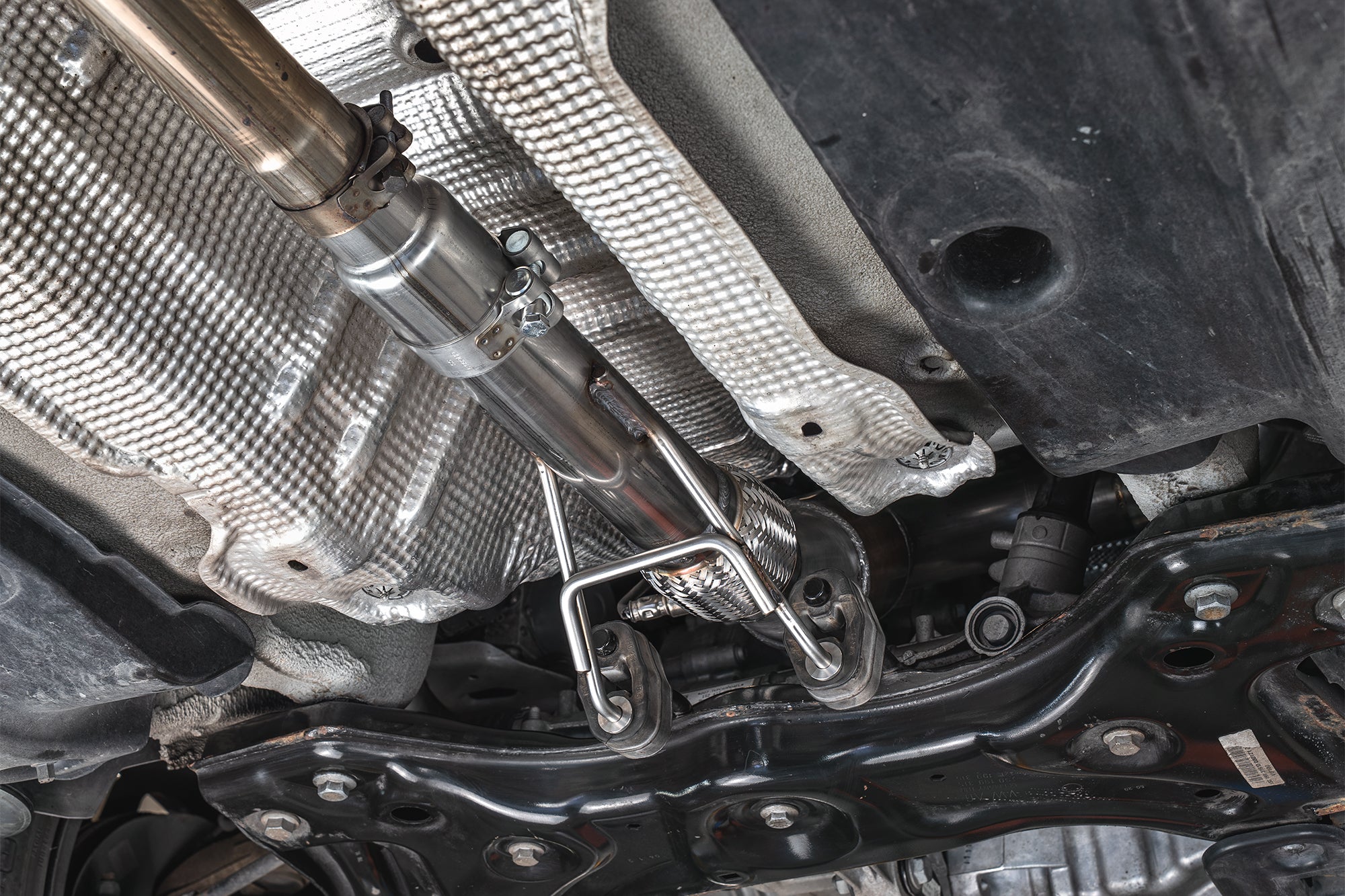 Volkswagen UP! GTI & 1.0 TSI De-cat downpipe - Scorpion