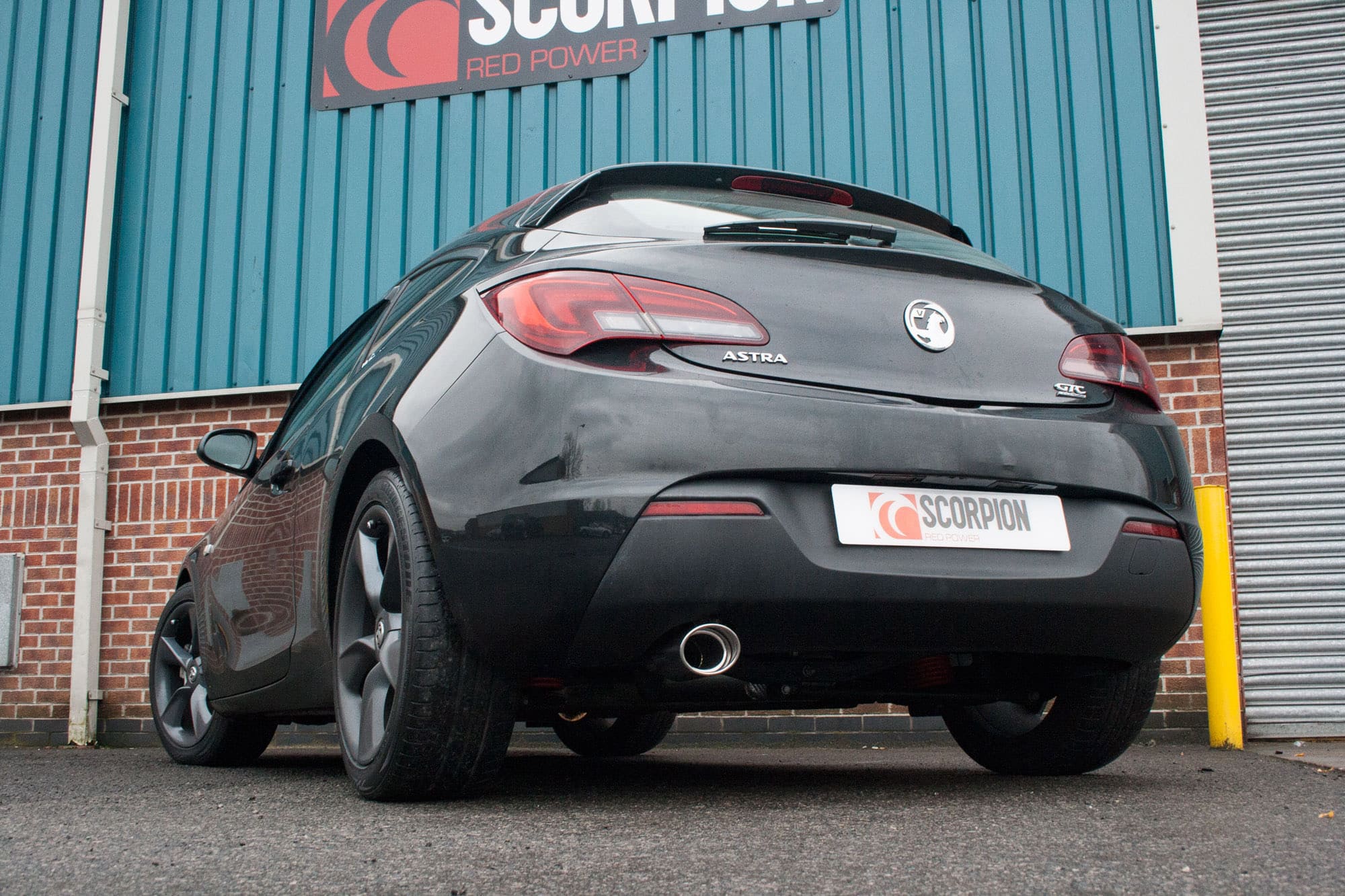 Vauxhall Astra GTC 1.4 Turbo Resonated cat-back system - Scorpion